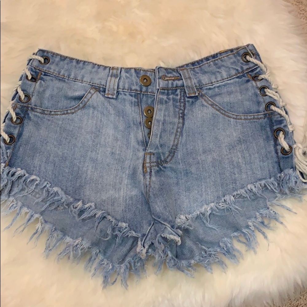 Woman’s Jean Shorts